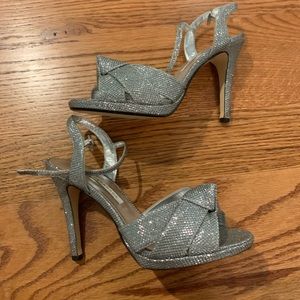 Caparros Silver heels size 6